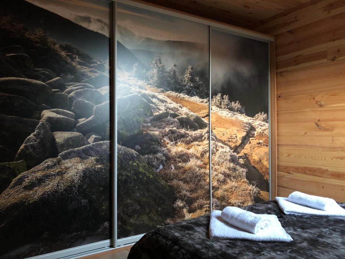 Apartament Hakerowka ชกลาร์สกา ปอเรมบา ภายนอก รูปภาพ