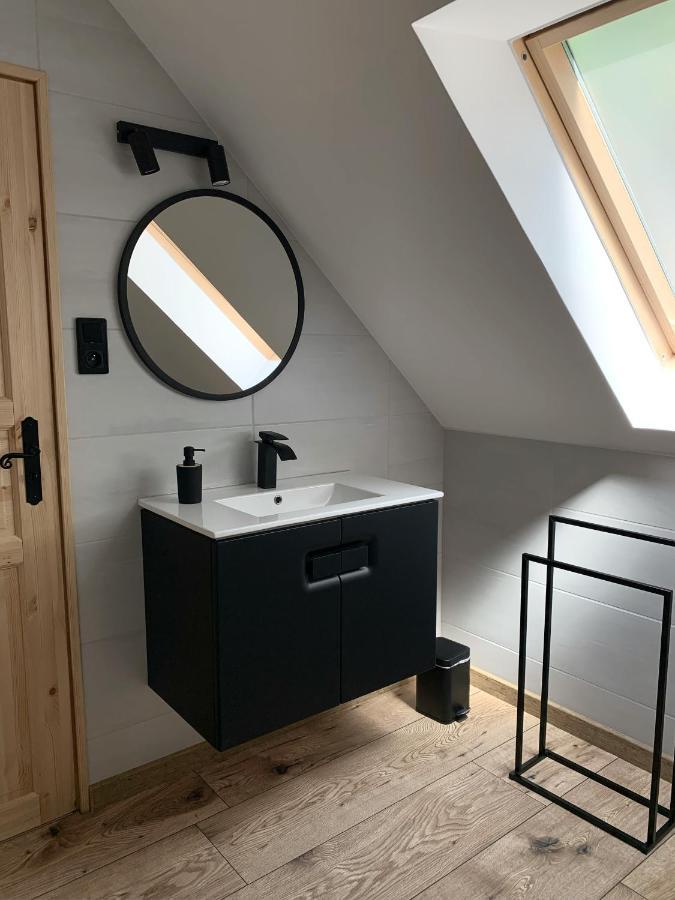 Apartament Hakerowka ชกลาร์สกา ปอเรมบา ภายนอก รูปภาพ